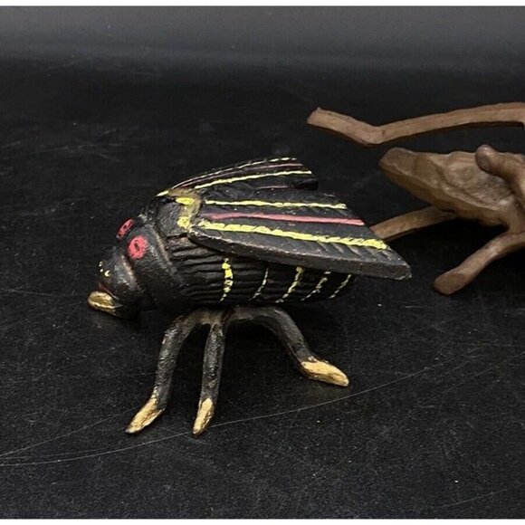 Cast Iron Metal Bee & Grasshopper Bugs Figurine Paperweight Decor Critters Lot 2 - Picture 7 of 12